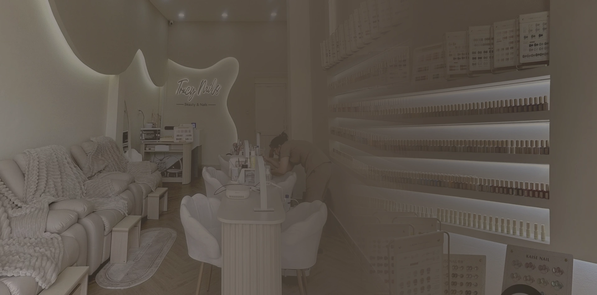 TIỆM NAIL NHỎ XINH GÒ VẤP