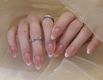 Cách Giữ Nail Bền Đẹp 3–4 Tuần Sau Khi Làm Nails Gò Vấp Tại Trucy Nails